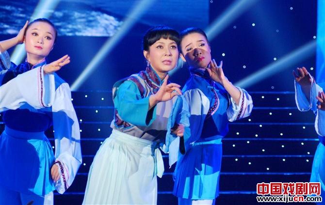 曲剧《阿Q与孔乙己》