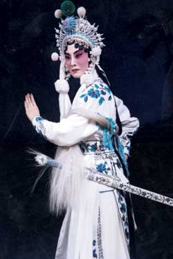 张火丁将携京剧大戏《白蛇传》和《锁麟囊》赴纽约林肯中心大卫•寇克剧院演出