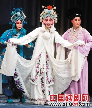 天津评剧院演出《白蛇传&middot;断桥》和《打金枝》，评剧流派经典剧目演出周圆满落幕