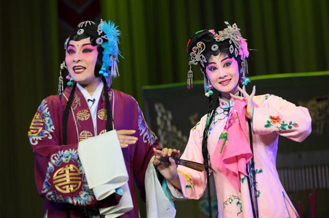 川剧大师刘成基表演艺术专场演出川剧《鸳鸯谱》