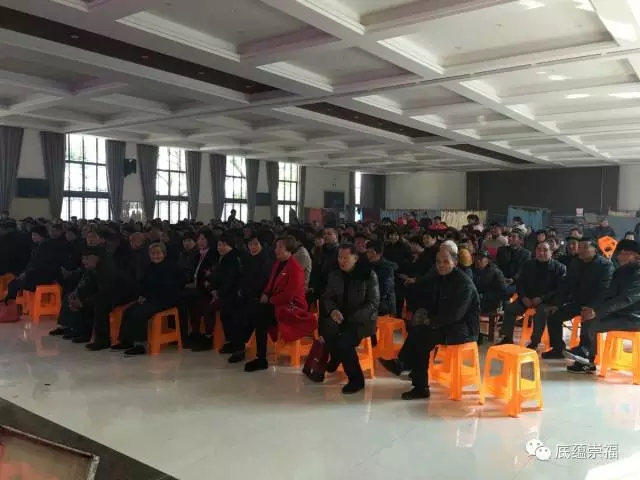 新春欢乐颂越剧专场演出走进崇福镇利顺村