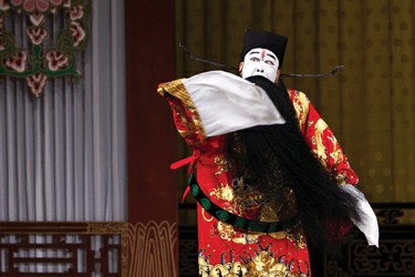 《群英会&middot;借东风》在逸夫舞台开唱