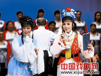 民族交响越剧《红楼梦》天津上演