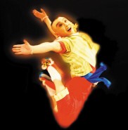 京剧《滚灯王》两个非遗京剧与余杭滚灯的&ldquo;握手&rdquo;