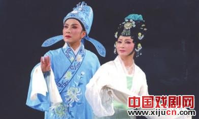 主吴素英、吴凤花领衔演出《李慧娘》