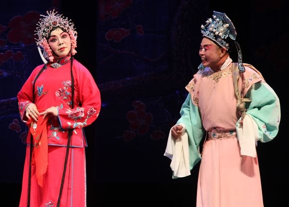 豫剧《风雪寒梅李三娘》