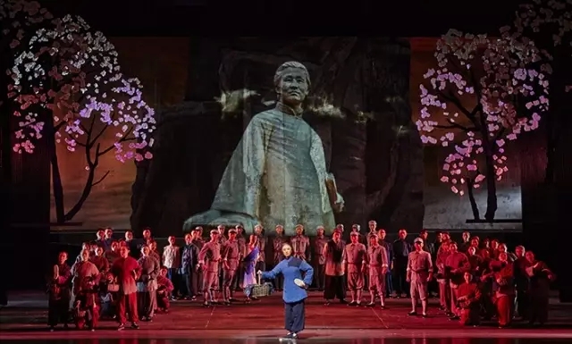 如泣如诉 如诗如歌&mdash;&mdash;现代评剧《母亲》品评