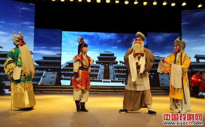 安阳市催派艺术研究院带来的豫剧经典《程婴救孤》