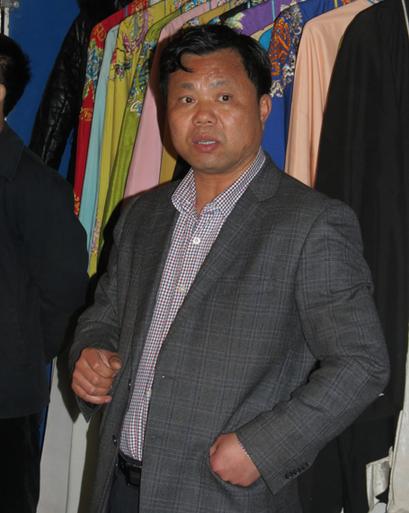 春光 春雨 春戏