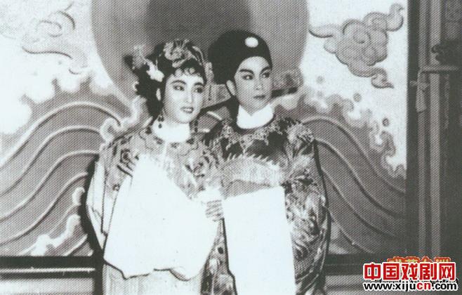 戴忠桂《花亭会》剧照