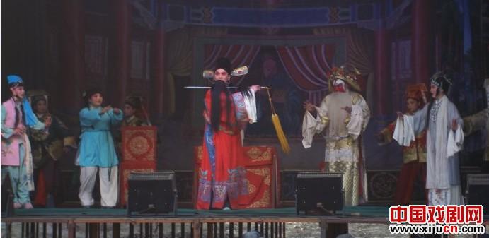 安阳市豫剧团《血溅乌纱》