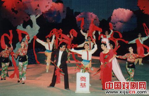 豫剧《红果，红了》