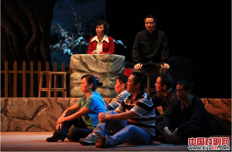 《槐花几时开》