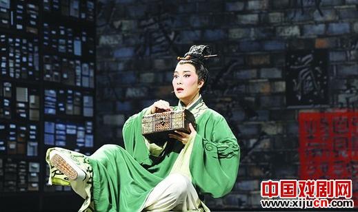 茅威涛谈越剧创新：我对得起先人