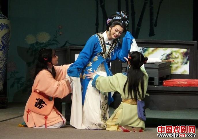 越剧《劈山救母》