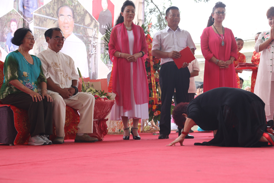 著名豫剧表演艺术家吴心平收徒仪式暨戏曲名家演唱会