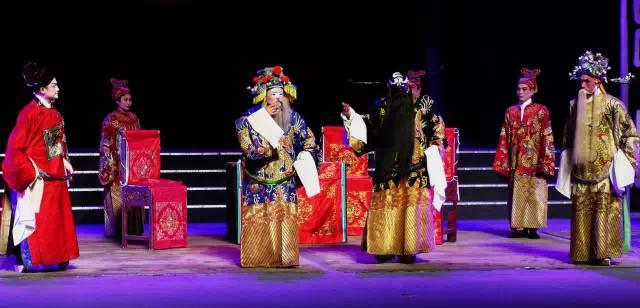 川剧《三岔口》《射雕》《水牢摸印》《大劈棺》《盗甲》