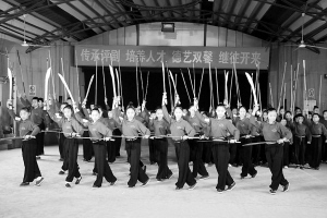 石家庄市评剧院一团排演的新编评剧《安娥》即将公演