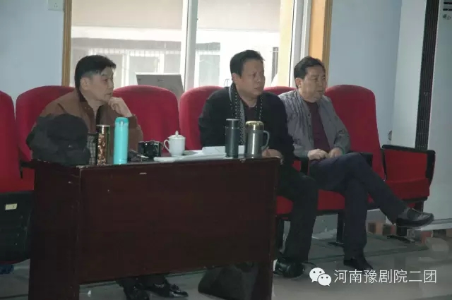 二团走出国际范儿，百老汇编导也来捧场