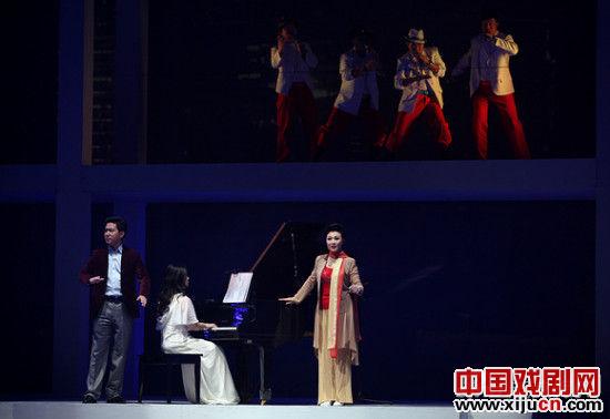 现代京剧《云之上》