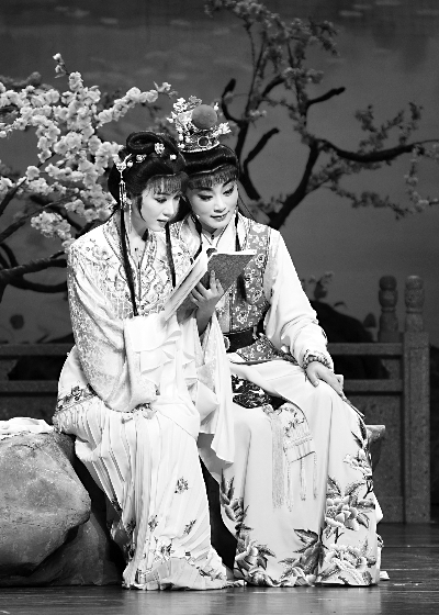 《红楼梦》与越剧建设