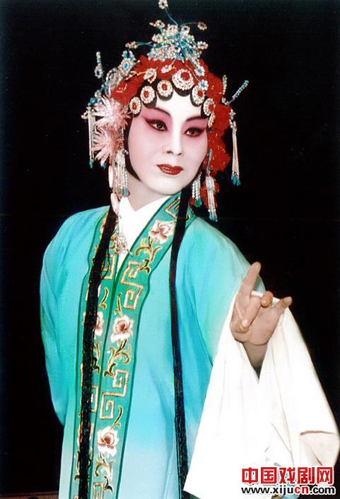 永不凋谢的铿锵玫瑰——解读豫剧名家赵吟秋