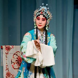 2012年国家艺术院团优秀剧目展演京剧《韩玉娘》