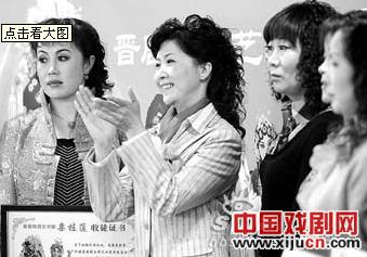 栗桂莲&ldquo;全力以赴救晋剧&rdquo;