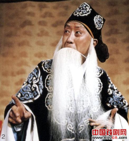 马连良：饿死事小，失节事大！