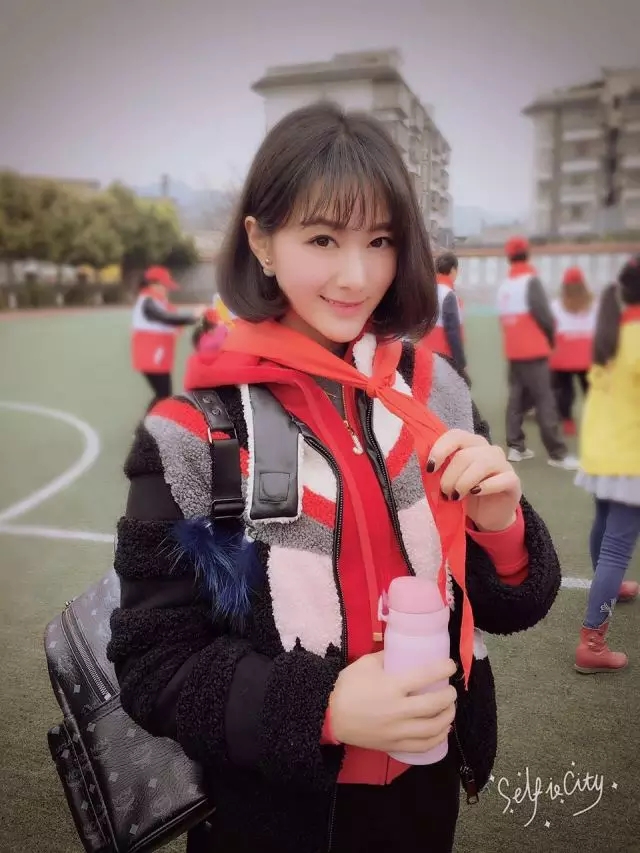 周星雨:以公益为生活方式的川剧新星