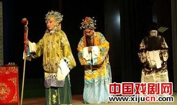 市文广新局落实&ldquo;送戏送电影下乡&rdquo;惠农民活