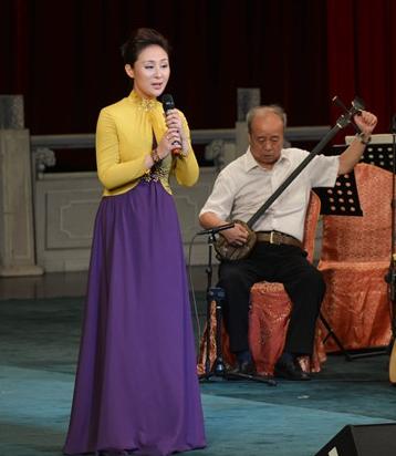 著名京剧演员吕洋为椰城献唱