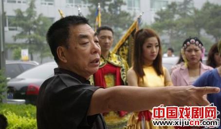 庄稼地里&ldquo;长&rdquo;出的评剧团团长赵德平