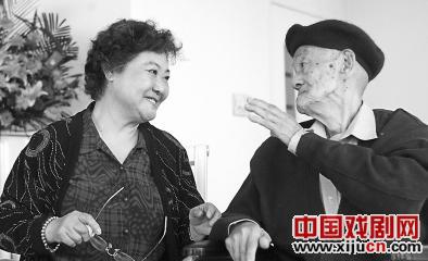 《朝阳沟》编导杨兰春与两个朝阳沟