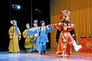 盛书平饰演花木兰