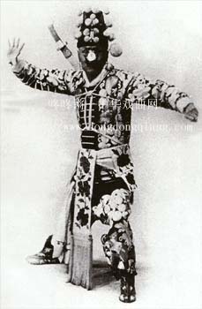 京剧武丑：王长林