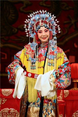 豪华版《龙凤呈祥》精彩绝伦