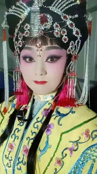 河南省郑州市豫剧二团：樊冬琴