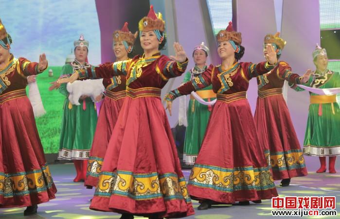 歌舞《美丽草原我的家》