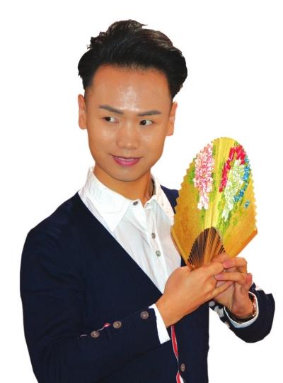 90后花旦男生叶翱畅的艺术人生