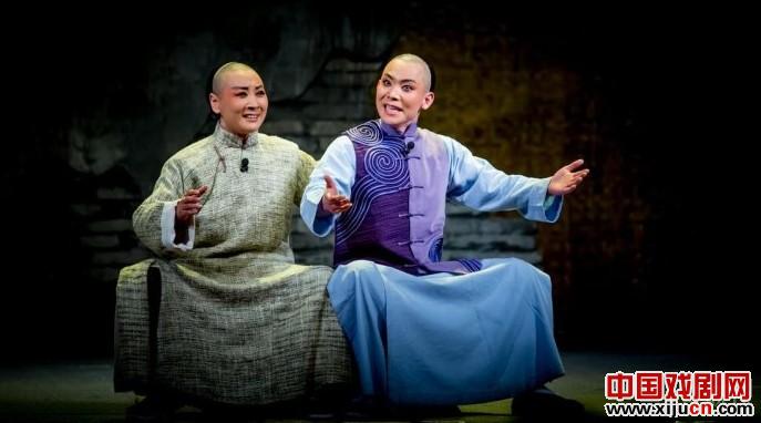 新编评剧《从春唱到秋》