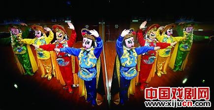 练千次的回眸，只为一次露脸