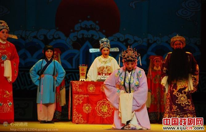 豫剧《桃李梅》