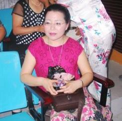 参加豫剧专场演出