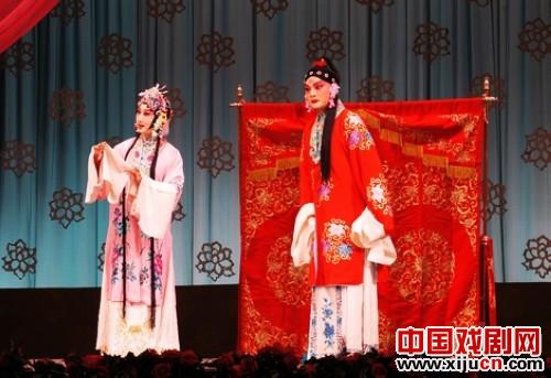 荀派京剧《桃花村》