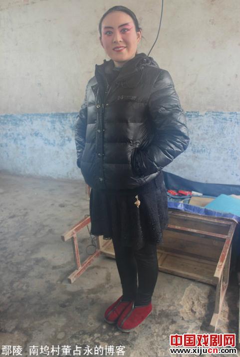 河南农村民营豫剧团女演员住处安阳豫北红脸王