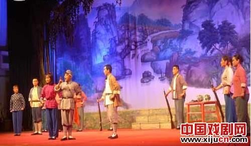 现代京剧《地雷战》海阳首演