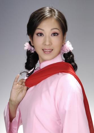 陈艺:越剧是第一舞台,餐饮是第二舞台