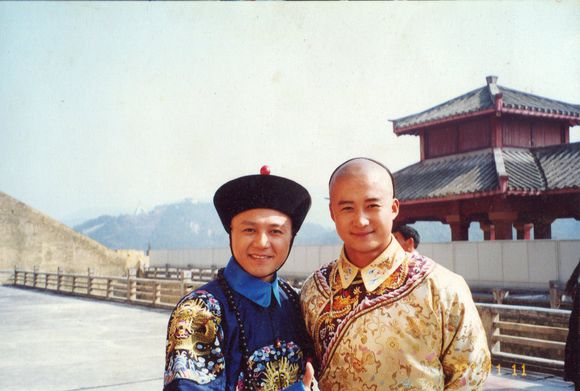 与吴京合作电视剧