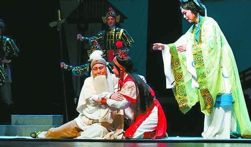 李树建领衔主演的大型豫剧《程婴救孤》在北京长安大戏院上演